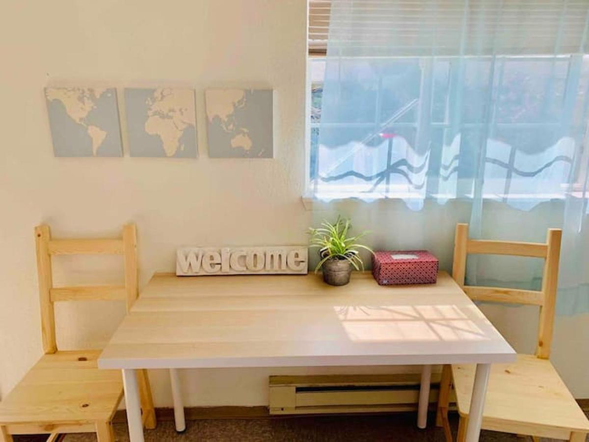 Unique, Convenient, Centrally Located Apartment Kent Exterior photo